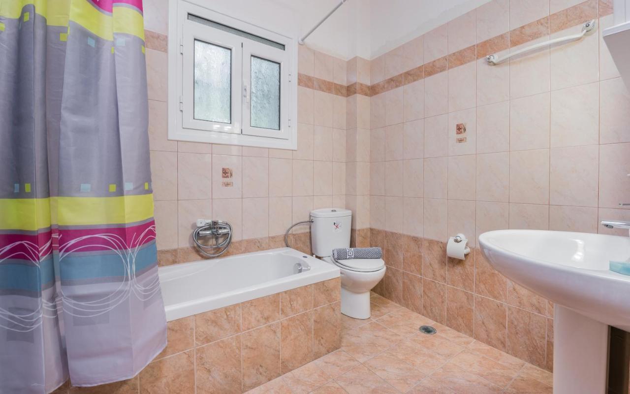 Domus Lukas Apartments Marathiás 외부 사진
